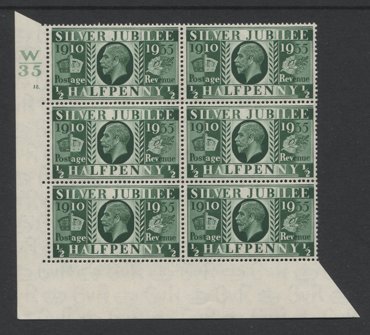 King George V Stamps 1935 JUBILEE ½d CYLINDER "18"(DOT) BLOCK OF 6 UM SG.NCOM10.
